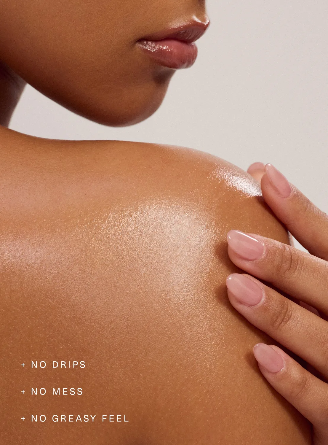 Rare Beauty Find Comfort Hydrating Body Mousse huile corps Feel Seen