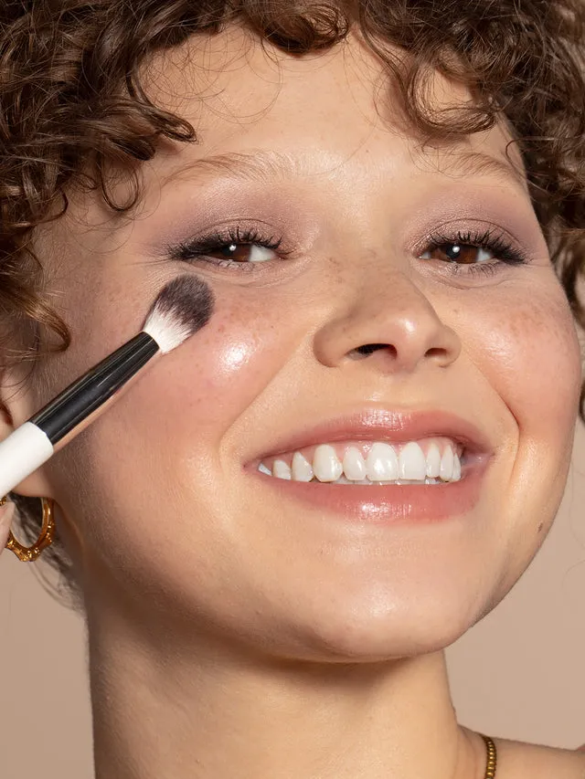 Ilia Blending Brush pinceau estompeur yeux vegan