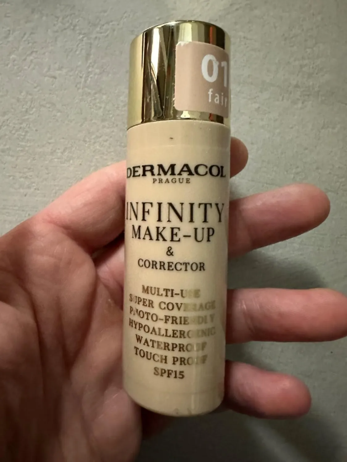 Dermacol Infinity fond de teint 2-en-1 n°01 couvrance totale